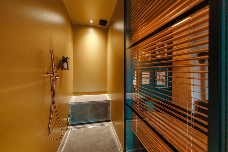 Cabin No.3: Steam sauna with rain shower, Hof Bissee